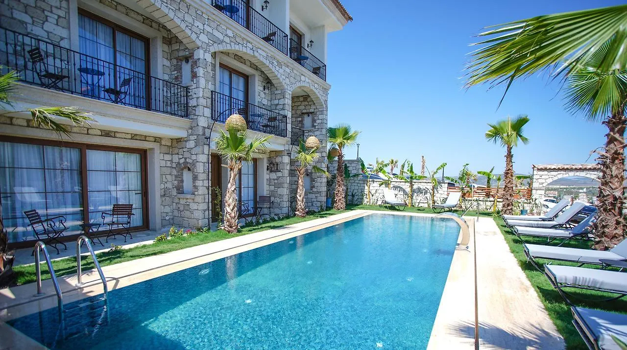 Avalon Boutique Hotel & Suites Alaçatı