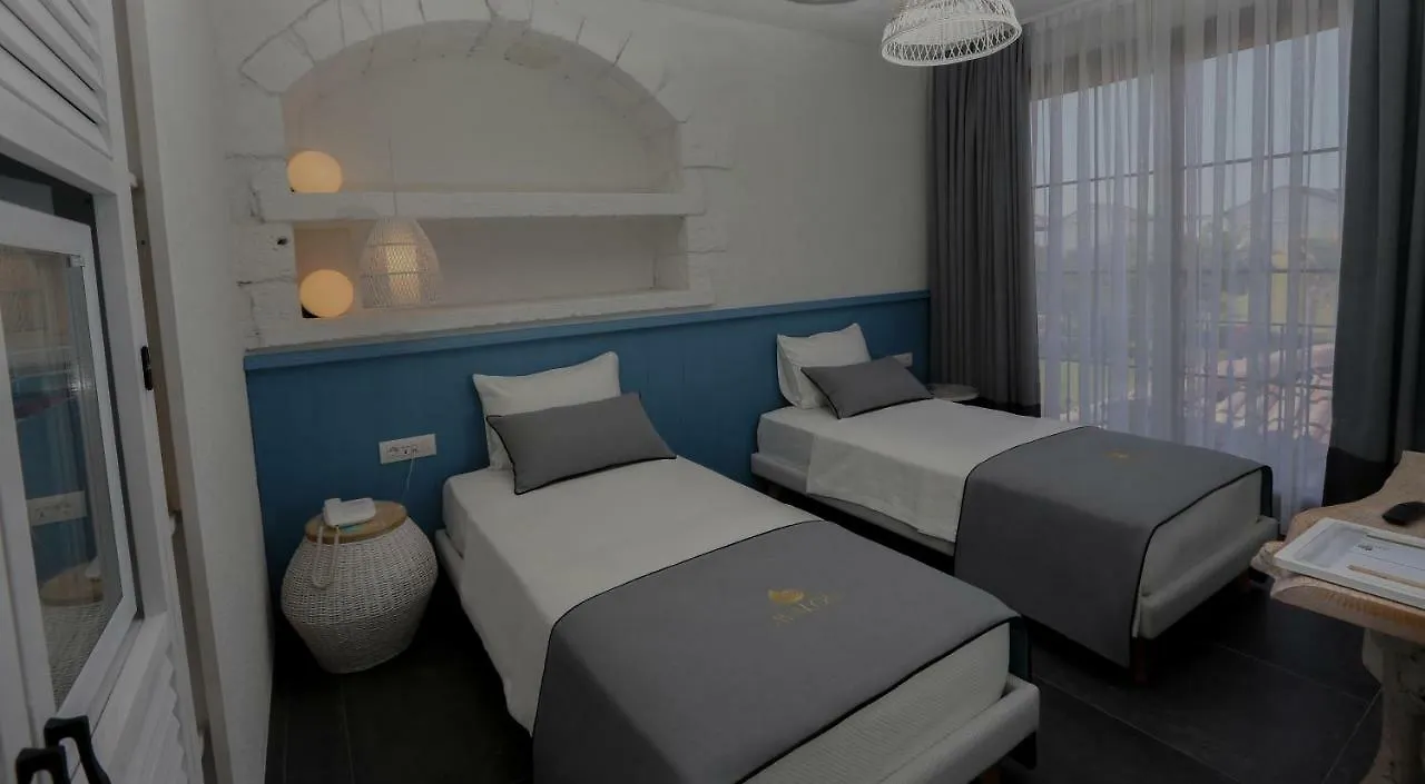 Avalon Boutique Hotel & Suites Alaçatı
