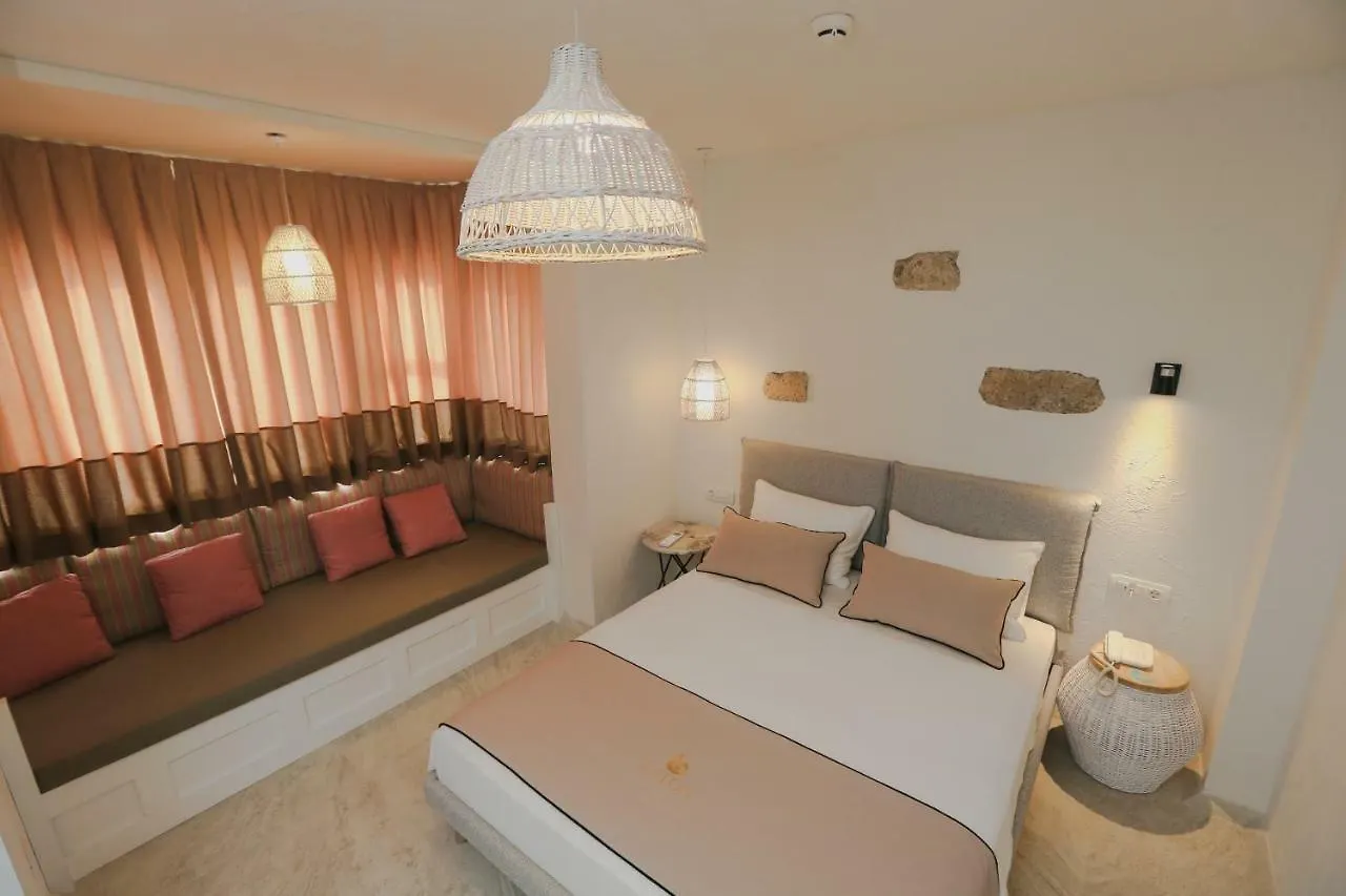 Avalon Boutique Hotel & Suites Alaçatı