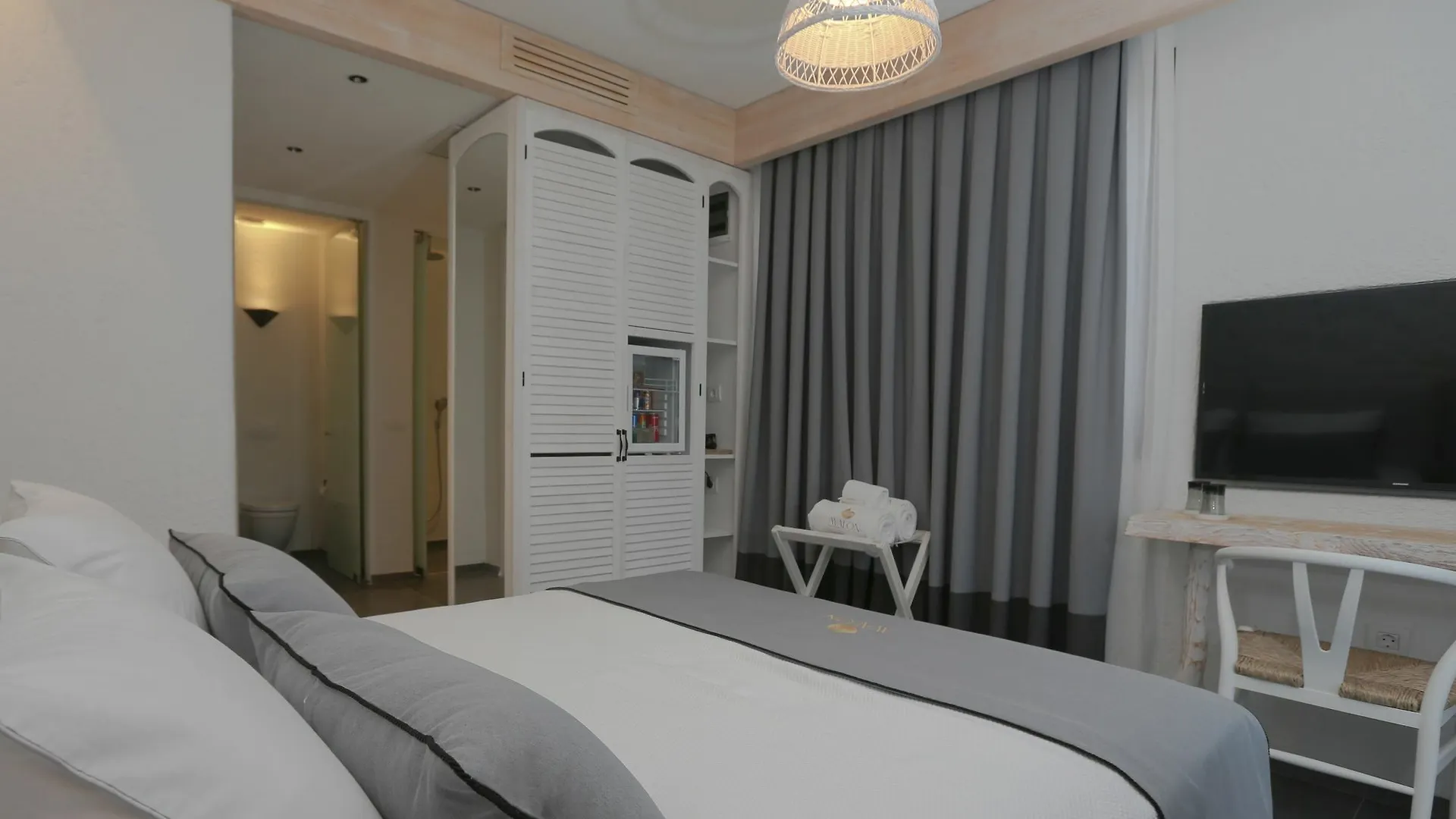 Avalon Boutique Hotel & Suites Alaçatı 3*,